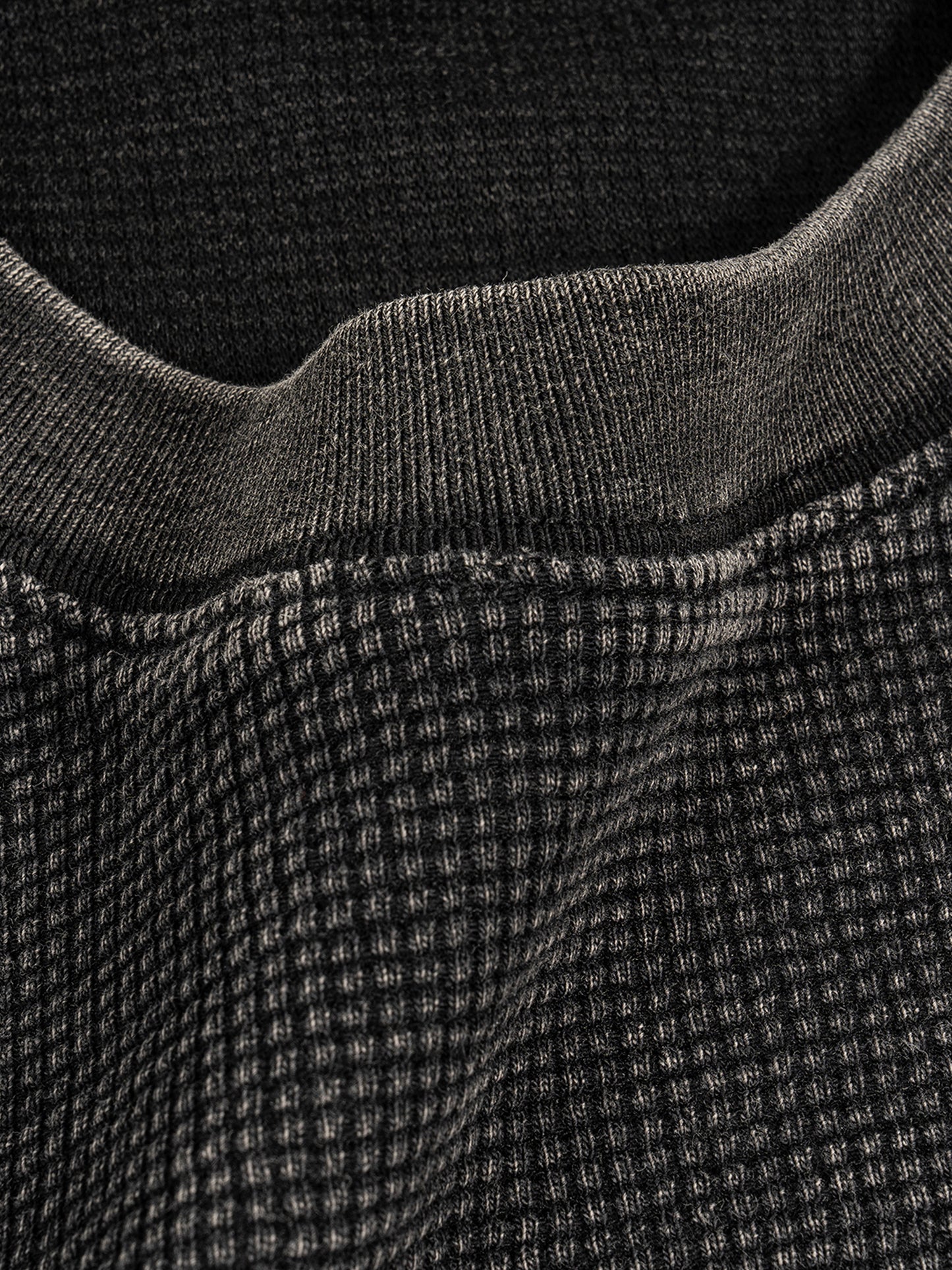 “Signature" Waffle-Texture T
