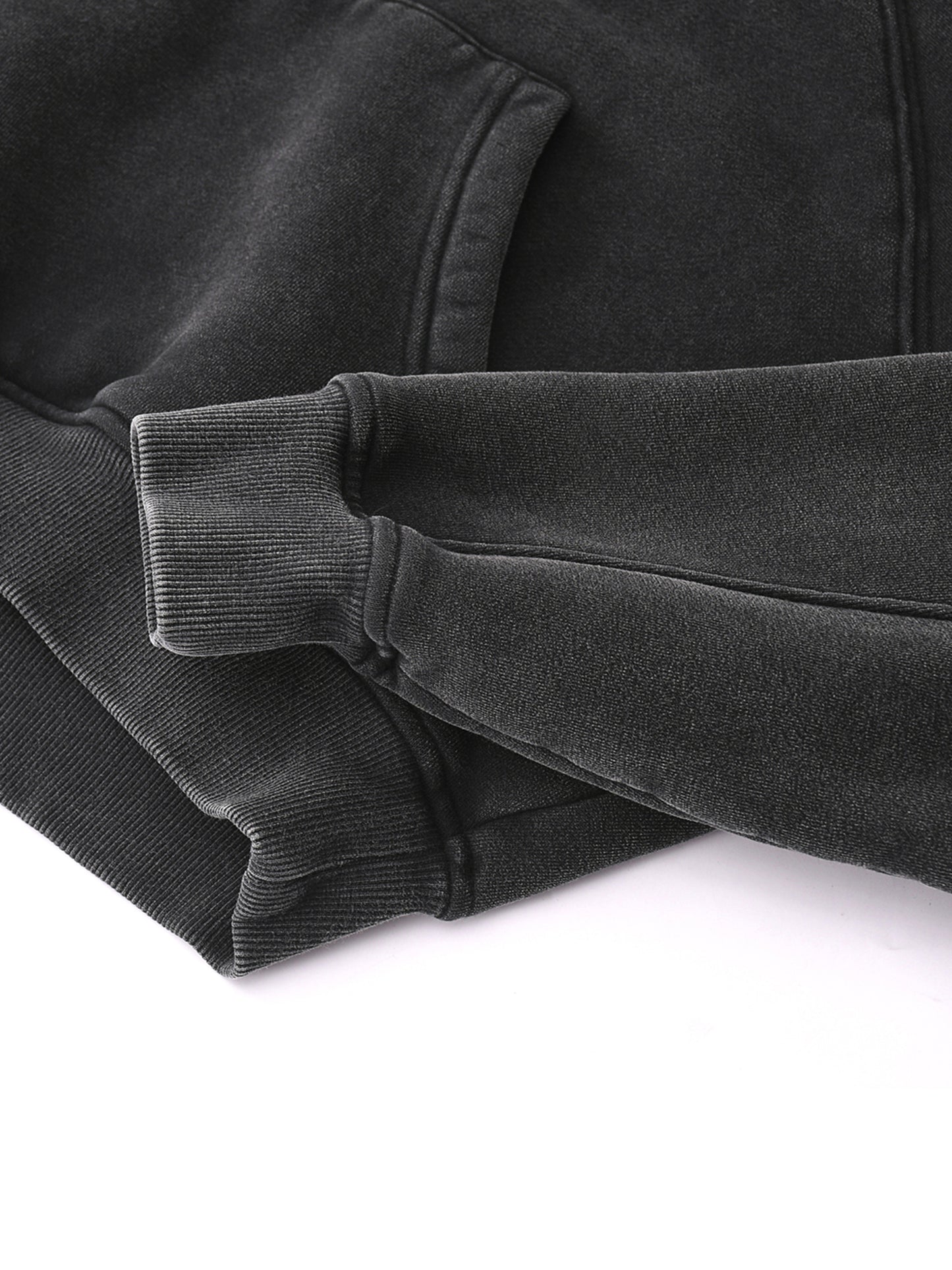 “LB GLOBAL” Cropped Hoodie